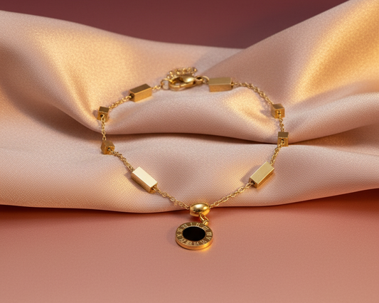 ROMAN MOMENT BRACELET