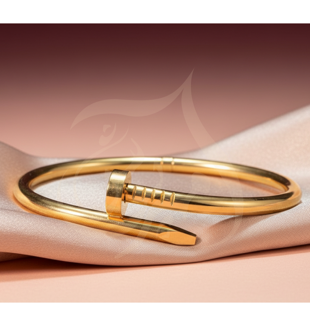 NAIL LOOP BANGLE