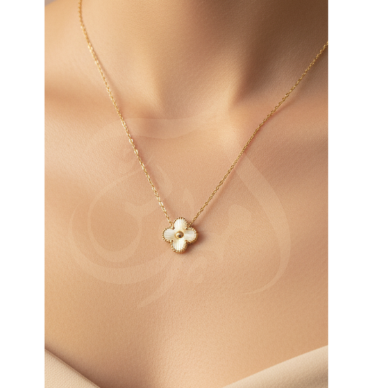 24K GOLDEN CLOVER PENDANT