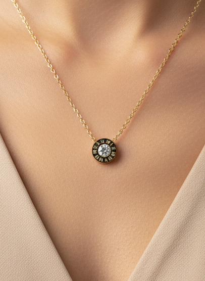 18K DIAMOND ROMAN MOMENT PENDANT