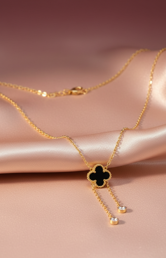LUCKY CLOVER DROPS PENDANT