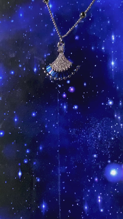 DREAMWEAVER PENDANT