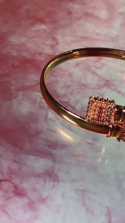 INFINITY BARCELET